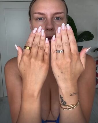 Dagi Bee