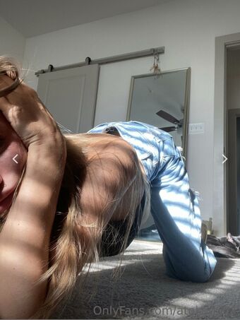 dakotaaaa Fotografii Nud Scurse OnlyFans 9