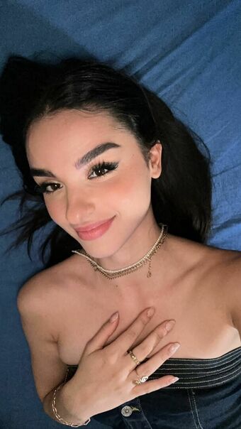 Daliluu Fotografii Nud Scurse OnlyFans 36