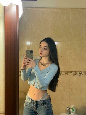 Daliluu Fotografii Nud Scurse OnlyFans 41