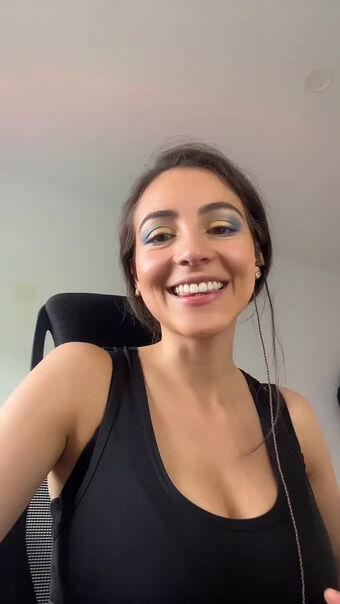 Daniela Derly Fotografii Nud Scurse OnlyFans 34