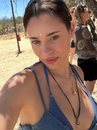 Daniela Melchior Fotografii Nud Scurse OnlyFans 384