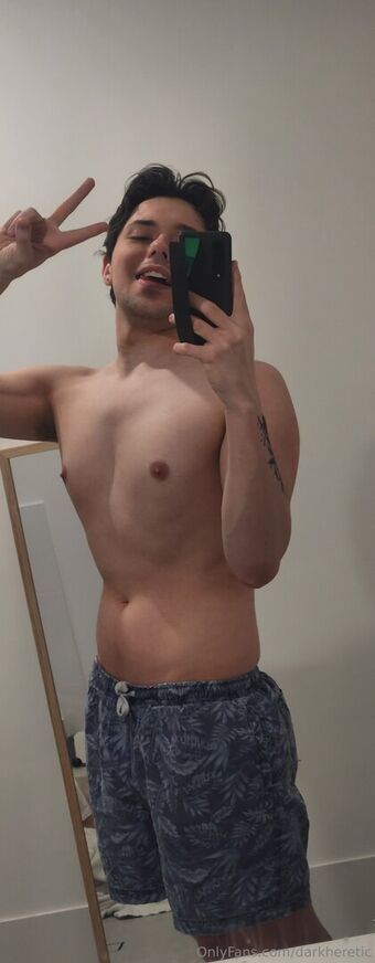 darkheretic Fotografii Nud Scurse OnlyFans 6