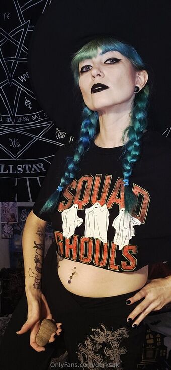 darksaki Fotografii Nud Scurse OnlyFans 12