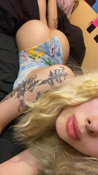 dashoverlyfree Fotografii Nud Scurse OnlyFans 4