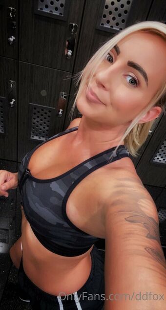 ddfox Fotografii Nud Scurse OnlyFans 29
