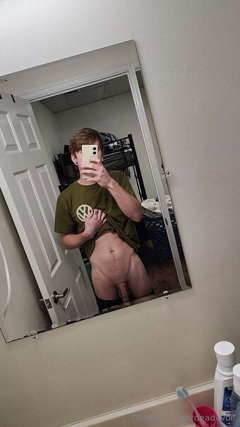deadvvolf Fotografii Nud Scurse OnlyFans 2
