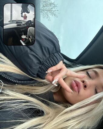 Decadex Fotografii Nud Scurse OnlyFans 21