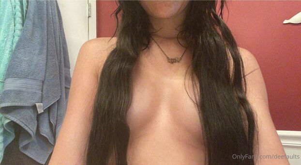 deefaults Fotografii Nud Scurse OnlyFans 4