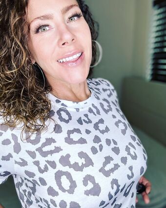 Delovely Curves Fotografii Nud Scurse OnlyFans 20