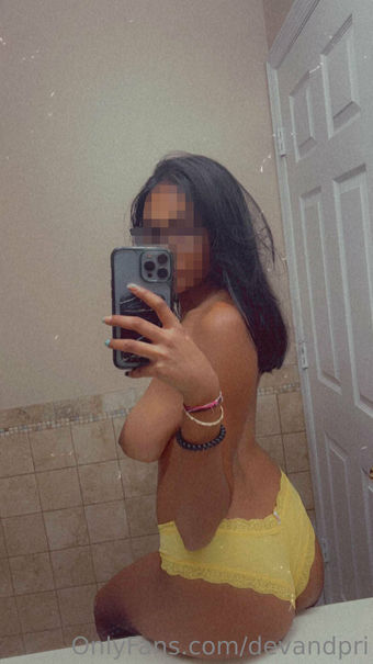 Dev & Pri Fotografii Nud Scurse OnlyFans 9