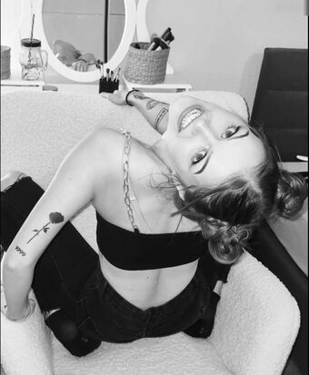 Dieamy Fotografii Nud Scurse OnlyFans 17
