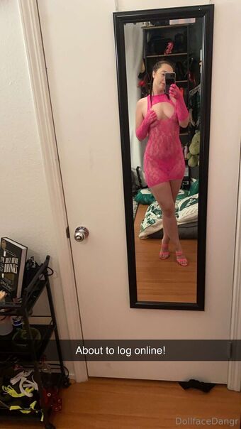 dollfacedangr