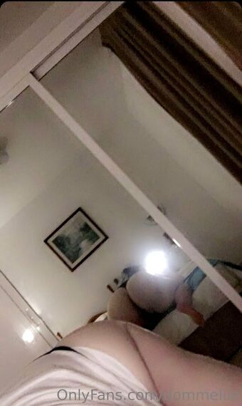 dommelile Fotografii Nud Scurse OnlyFans 2