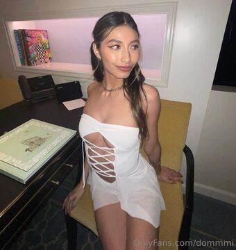 Dommmi Fotografii Nud Scurse OnlyFans 39