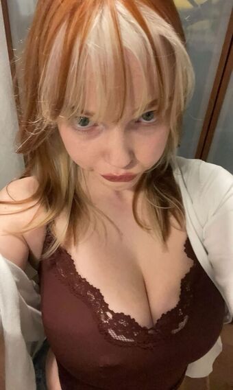 Draqutie Fotografii Nud Scurse OnlyFans 4