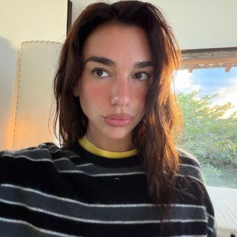 Dua-lipa