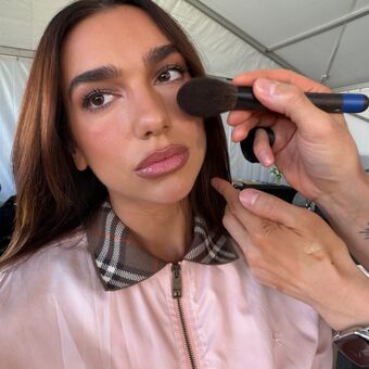 Dua-lipa