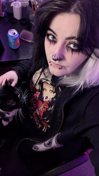 Easygoinggoth Fotografii Nud Scurse OnlyFans 30
