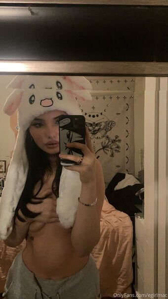 egirlmac Fotografii Nud Scurse OnlyFans 2