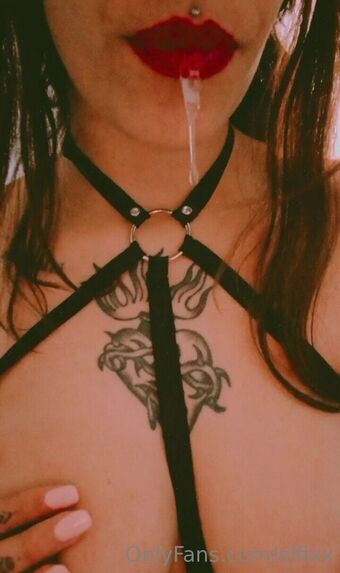 elfixx Fotografii Nud Scurse OnlyFans 3