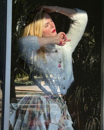 Elle-fanning Fotografii Nud Scurse OnlyFans 1368