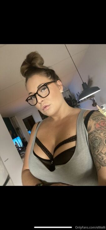 ellitelli Fotografii Nud Scurse OnlyFans 7
