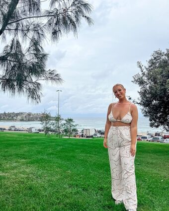 Elloise Fotografii Nud Scurse OnlyFans 35