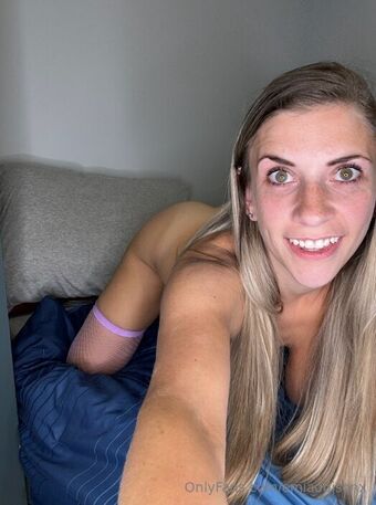 emiaddisonx Fotografii Nud Scurse OnlyFans 32
