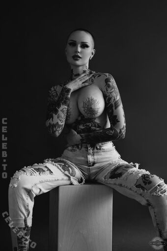 Emily Boring Fotografii Nud Scurse OnlyFans 15