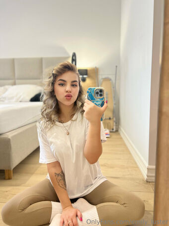emily_luster