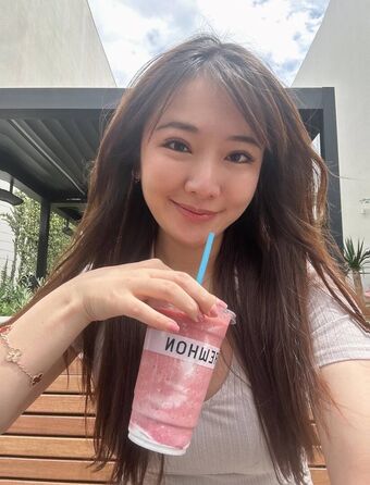 Emily Wang Fotografii Nud Scurse OnlyFans 44