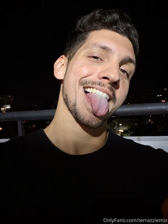 emiterra Fotografii Nud Scurse OnlyFans 50