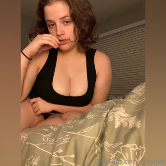 enbybug Fotografii Nud Scurse OnlyFans 25