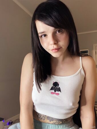 Es.lain