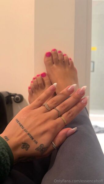 essencehoff Fotografii Nud Scurse OnlyFans 19
