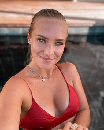 Eva Mikulski