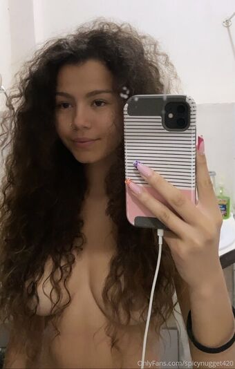 Evaadams__