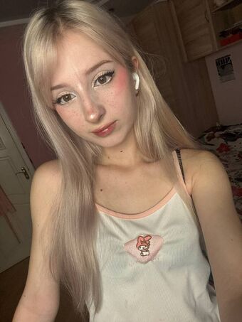 evaqt Fotografii Nud Scurse OnlyFans 1