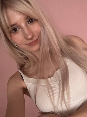 evaqt Fotografii Nud Scurse OnlyFans 4