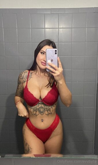 evvbyta Fotografii Nud Scurse OnlyFans 3