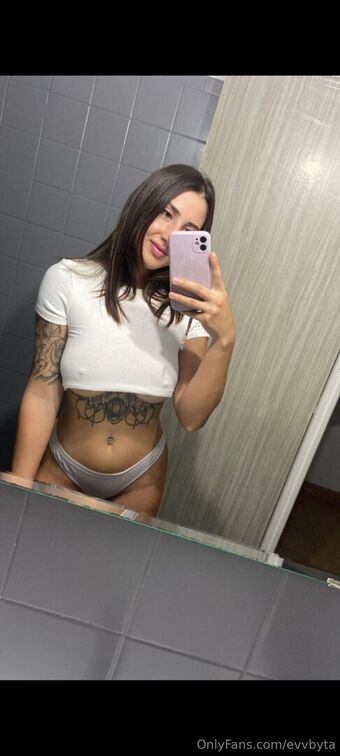 evvbyta Fotografii Nud Scurse OnlyFans 4