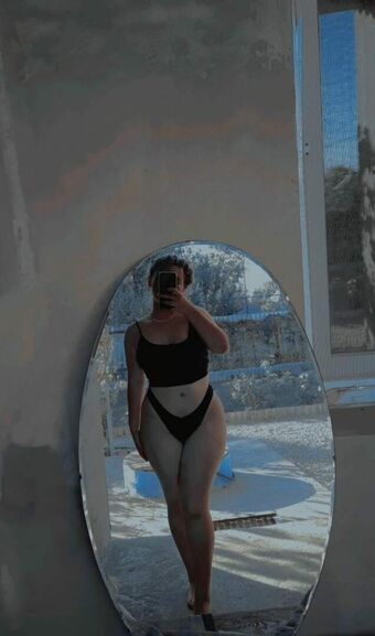 Evvoxi Fotografii Nud Scurse OnlyFans 24