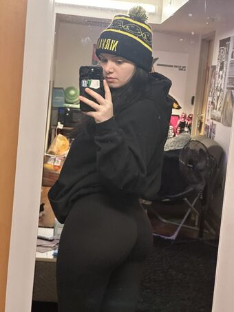 Extragal Fotografii Nud Scurse OnlyFans 28