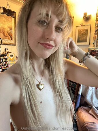 Fandomreactions Fotografii Nud Scurse OnlyFans 190