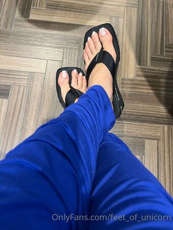 feet_of_unicorn
