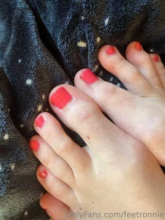 feetronnie