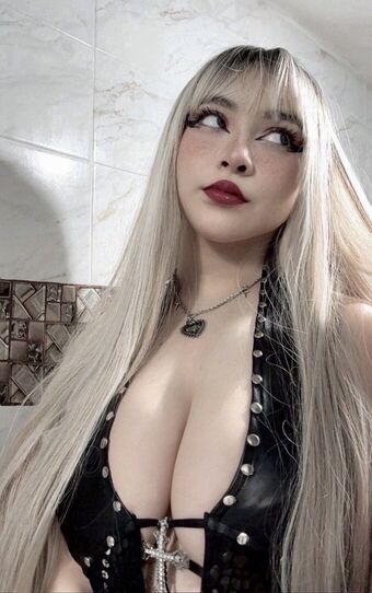 Feezius Fotografii Nud Scurse OnlyFans 30