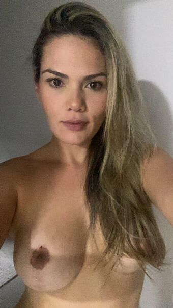 Flagras Fotografii Nud Scurse OnlyFans 2