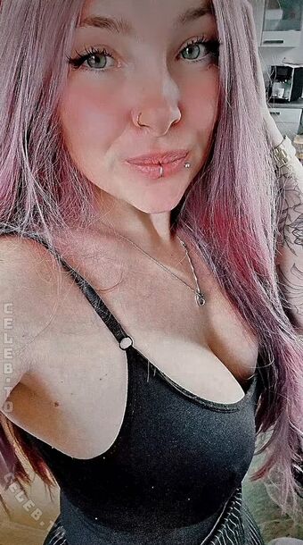 Flashinaa Fotografii Nud Scurse OnlyFans 25